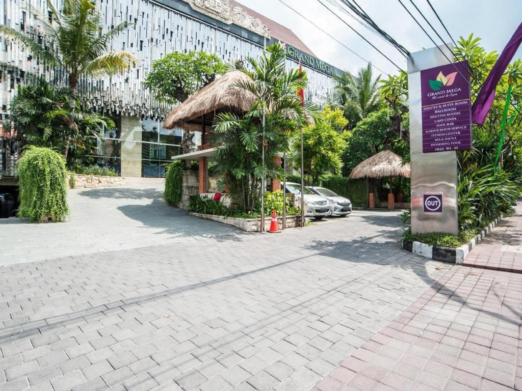 Grand Mega Resort&spa Bali Kuta (Bali)